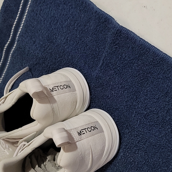 Men's Nike Metcon Training Shoes - Picture 5 of 7